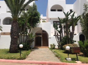 Appartement moderne dans le complexe Balnéaire ALMINA